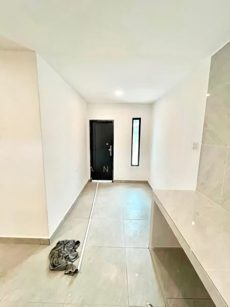 Semi-Detached House for Sale in Taman Dato' Yahya Shahban (Ulu Tiram) - JAN AU - Entrance - PropertyGuru.com.my