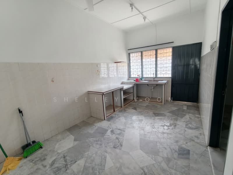 1-storey Terraced House for Sale in Taman Kota Permai (Bukit Mertajam) - Shelley Voon - Kitchen - PropertyGuru.com.my