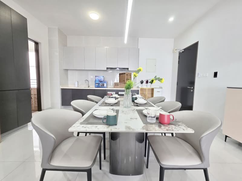 Condominium for Rent at Kings Bay @ Country Garden Danga Bay - Ben Foo - PropertyGuru.com.my