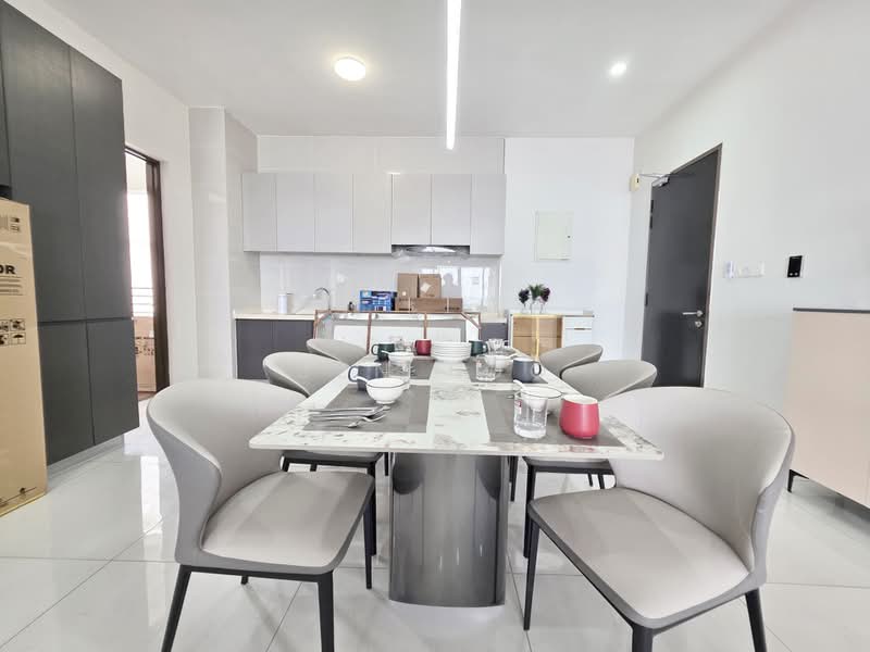 Condominium for Rent at Kings Bay @ Country Garden Danga Bay - Ben Foo - PropertyGuru.com.my