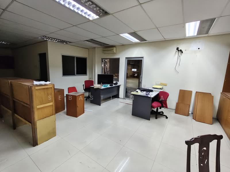 Semi-D Factory for Rent in Taman Industri Selaman (Bangi) - Sebastian Yap - Interior - PropertyGuru.com.my