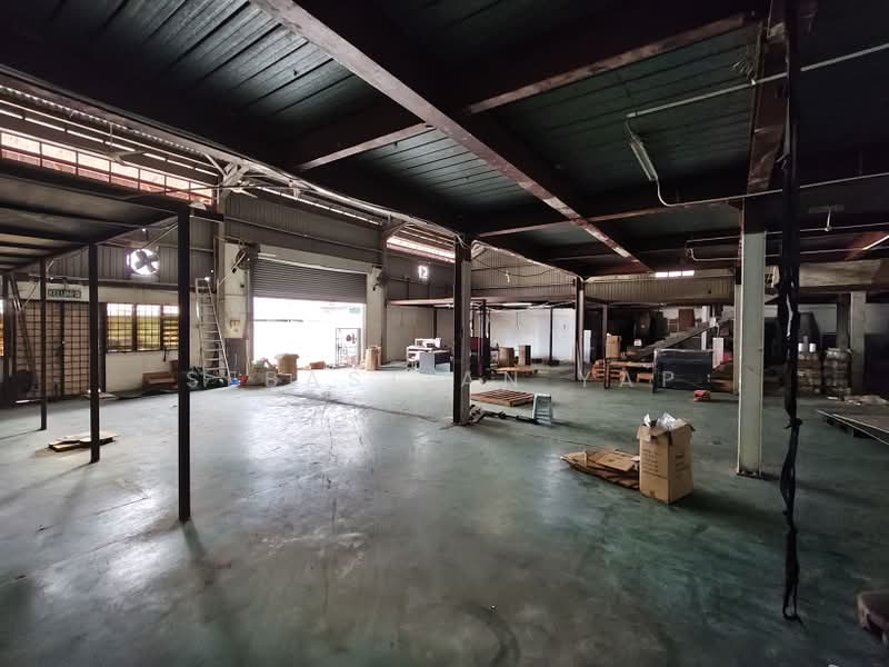 Semi-D Factory for Rent in Taman Industri Selaman (Bangi) - Sebastian Yap - Interior - PropertyGuru.com.my