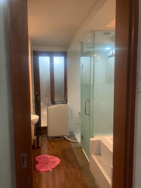 Condominium for Rent at 10 Semantan Suites - Jason Low - Bathroom - PropertyGuru.com.my
