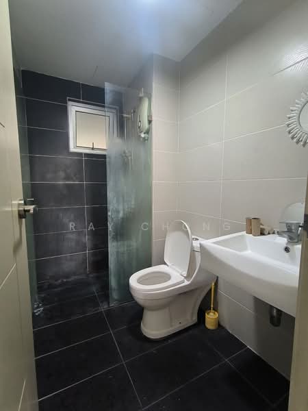 Kondominium untuk Dijual di Anyaman Residence - Ray Chong - Bathroom - PropertyGuru.com.my