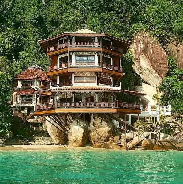 Hotel / Resort untuk Dijual di Pulau Tioman (Pahang) - Mohammad Omar - PropertyGuru.com.my