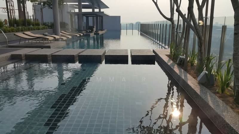 Condominium for Rent at Flexis @ One South - Emma R - Pool - PropertyGuru.com.my