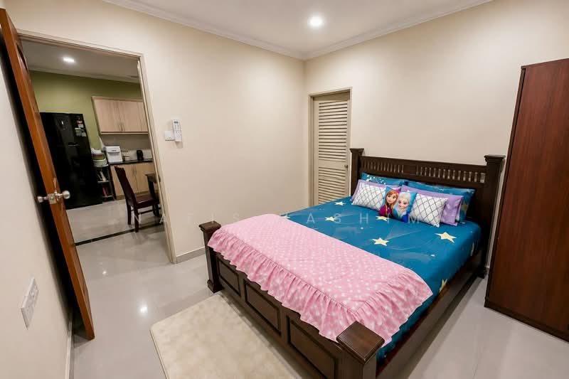 2-storey Terraced House for Sale in Seksyen 8 (Shah Alam) - Nafis Hashim - Bedroom - PropertyGuru.com.my