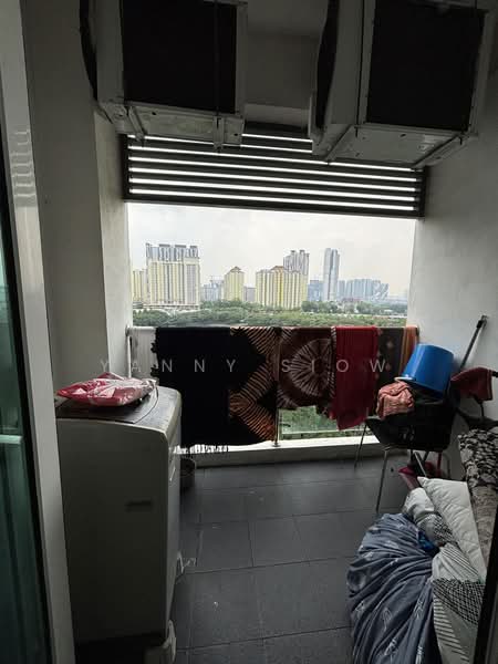 Kediaman Servis untuk Dijual di Zen Suites @ Zetapark - Yanny Siow - Balcony - PropertyGuru.com.my