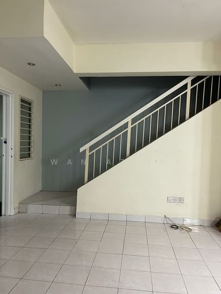 Rumah Teres 2-Tingkat untuk Dijual di Bandar Saujana Putra (Tanjong Duabelas) - Wan Azima - Interior - PropertyGuru.com.my
