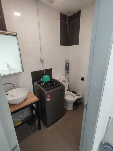 Kediaman Servis untuk Disewa di SOHO @ Empire City - Frederick Tan - Bathroom - PropertyGuru.com.my