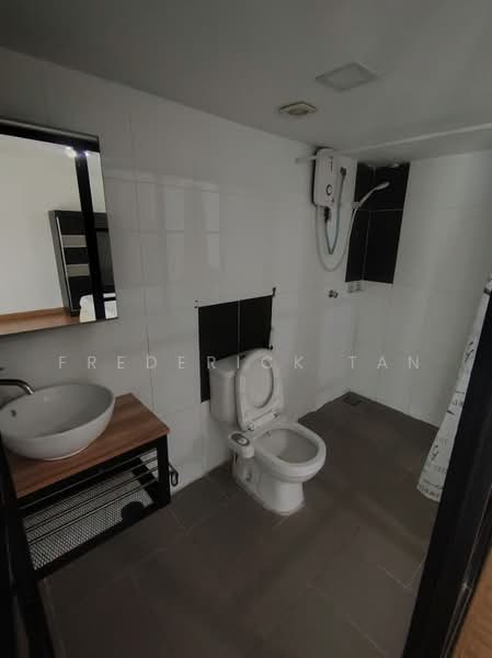 Kediaman Servis untuk Disewa di SOHO @ Empire City - Frederick Tan - Bathroom - PropertyGuru.com.my