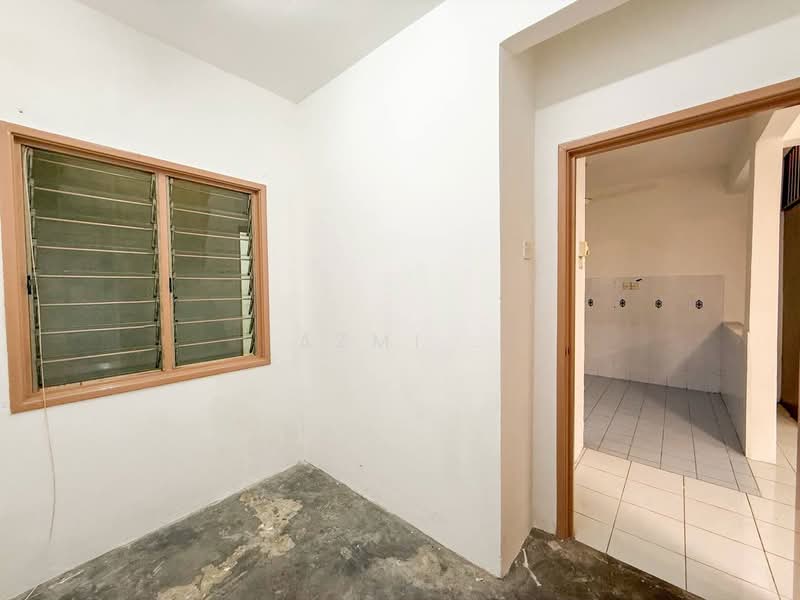 2-storey Terraced House for Sale in Sungai Buloh (Selangor) - Azmi . - PropertyGuru.com.my