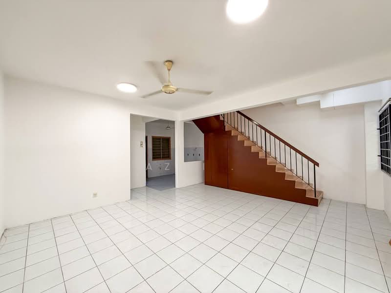 2-storey Terraced House for Sale in Sungai Buloh (Selangor) - Azmi . - PropertyGuru.com.my