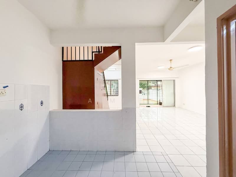 2-storey Terraced House for Sale in Sungai Buloh (Selangor) - Azmi . - PropertyGuru.com.my