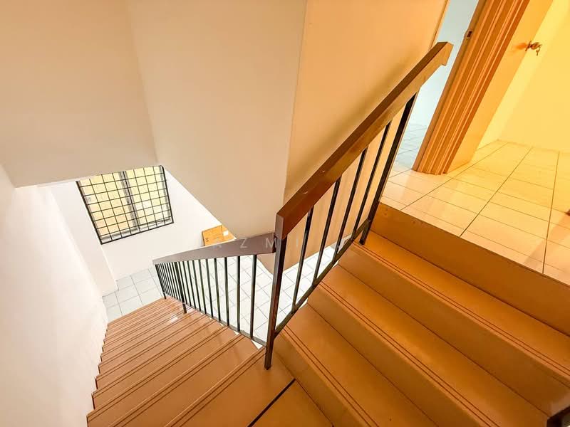 2-storey Terraced House for Sale in Sungai Buloh (Selangor) - Azmi . - PropertyGuru.com.my