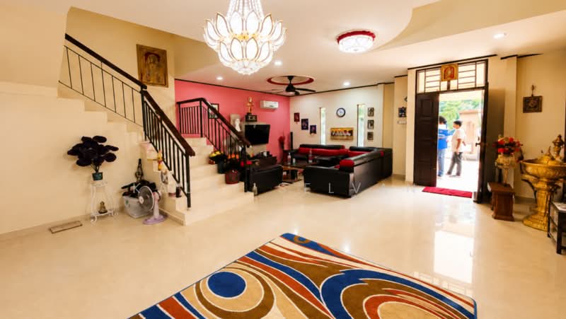 Rumah Teres 3-Tingkat untuk Dijual di Taman Perling (Perling) - Kalai Selvan - Living Room - PropertyGuru.com.my