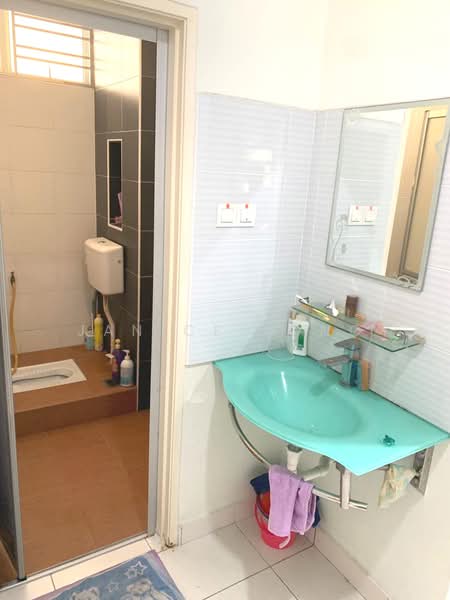 Rumah Berkembar untuk Dijual di Taman Pulai Indah (Johor Bahru) - Janice Yong - Bathroom - PropertyGuru.com.my