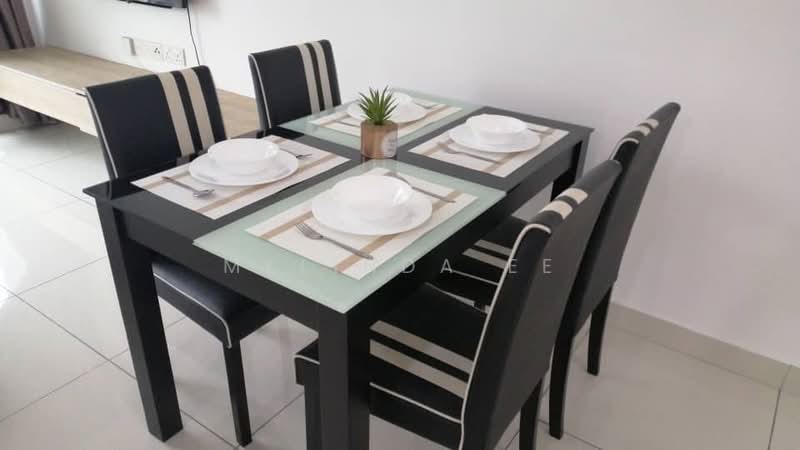 Service Residence for Sale at Southkey Mosaic - Melinda Ee - Dining Room - PropertyGuru.com.my