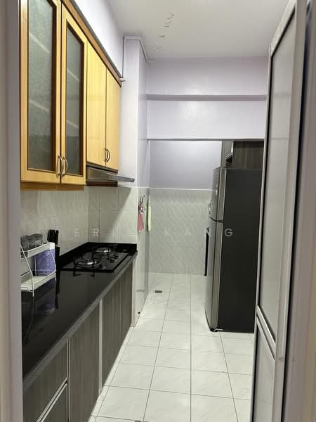 Condominium for Rent at Lakeside Tower - Eric Kang - Kitchen - PropertyGuru.com.my