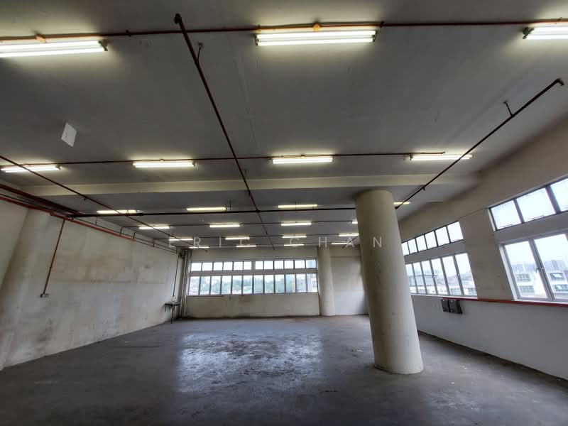 Warehouse for Rent in Jalan Klang Lama (Old Klang Road) (Kuala Lumpur) - Eric Chan - Interior - PropertyGuru.com.my