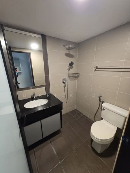 Condominium for Rent at Gurney Beach Resort - Derrick Loh - Bathroom - PropertyGuru.com.my