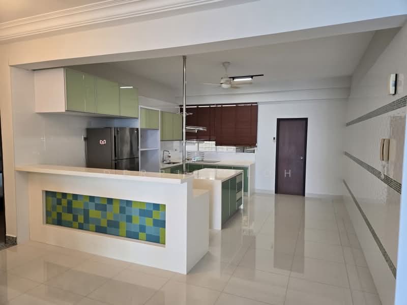 Condominium for Rent at Gurney Beach Resort - Derrick Loh - Kitchen - PropertyGuru.com.my