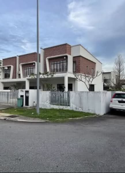 2-storey Terraced House for Sale in Semenyih (Selangor) - Fifi Natasya - Exterior - PropertyGuru.com.my