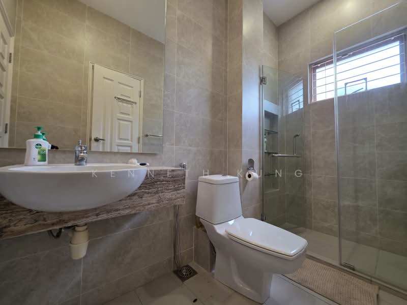Rumah Berkembar untuk Dijual di Permai Jaya (Tanjung Bungah) - Kenneth Kung - Bathroom - PropertyGuru.com.my