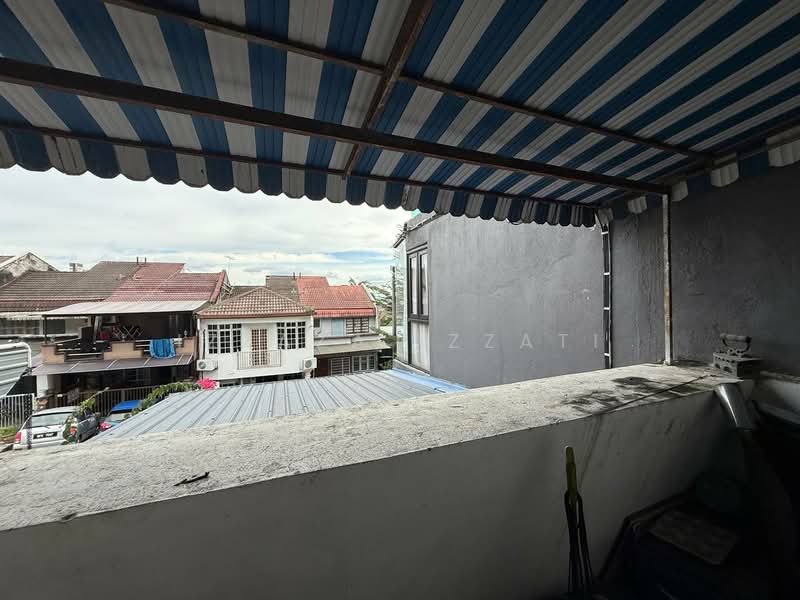 Rumah Teres 2-Tingkat untuk Dijual di Kampung Gombak Indah (Batu Caves) - Izzaza Izzati - Exterior - PropertyGuru.com.my