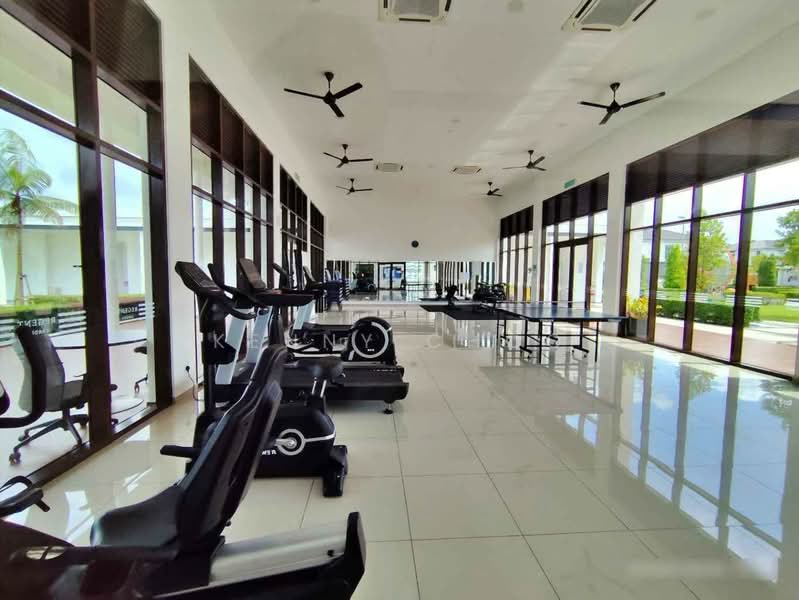 Semi-Detached House for Sale in Puncak Alam (Selangor) - Kenny Choo - Gym - PropertyGuru.com.my