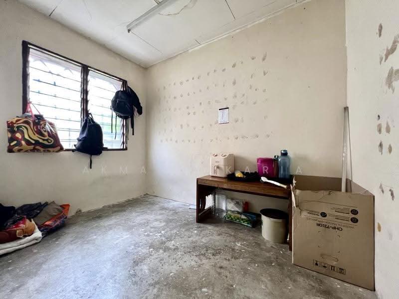 2-storey Terraced House for Sale in Semenyih (Selangor) - Akmal Zakaria - PropertyGuru.com.my
