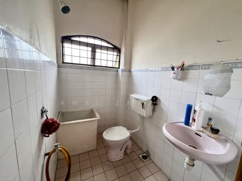 2-storey Terraced House for Sale in Semenyih (Selangor) - Akmal Zakaria - PropertyGuru.com.my