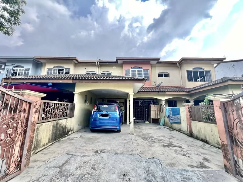 2-storey Terraced House for Sale in Semenyih (Selangor) - Akmal Zakaria - PropertyGuru.com.my