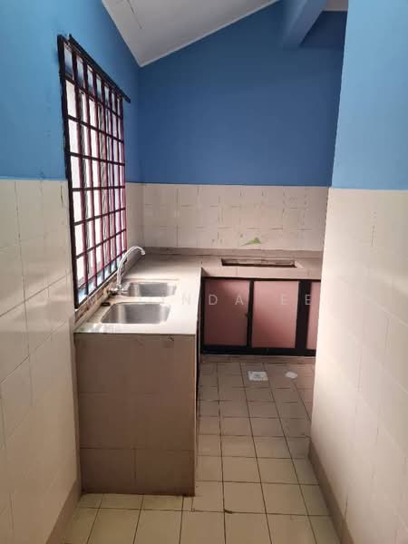 Rumah Teres 1-Tingkat untuk Dijual di Taman Pasir Putih (Pasir Gudang) - Melinda Ee - Kitchen - PropertyGuru.com.my