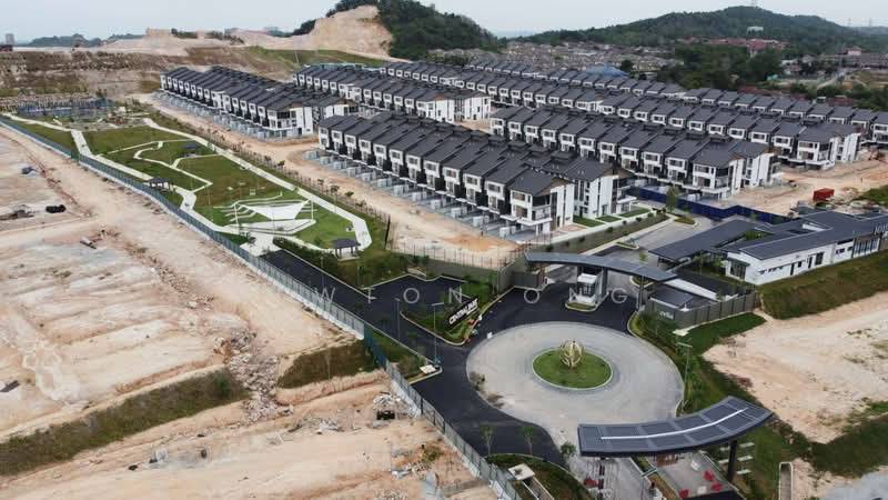 Townhouse for Sale in Sepang (Selangor) - Newton Ong - Exterior - PropertyGuru.com.my