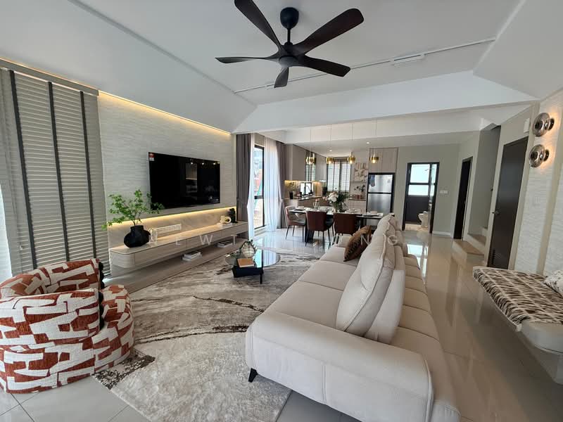 Townhouse for Sale in Sepang (Selangor) - Newton Ong - Living Room - PropertyGuru.com.my