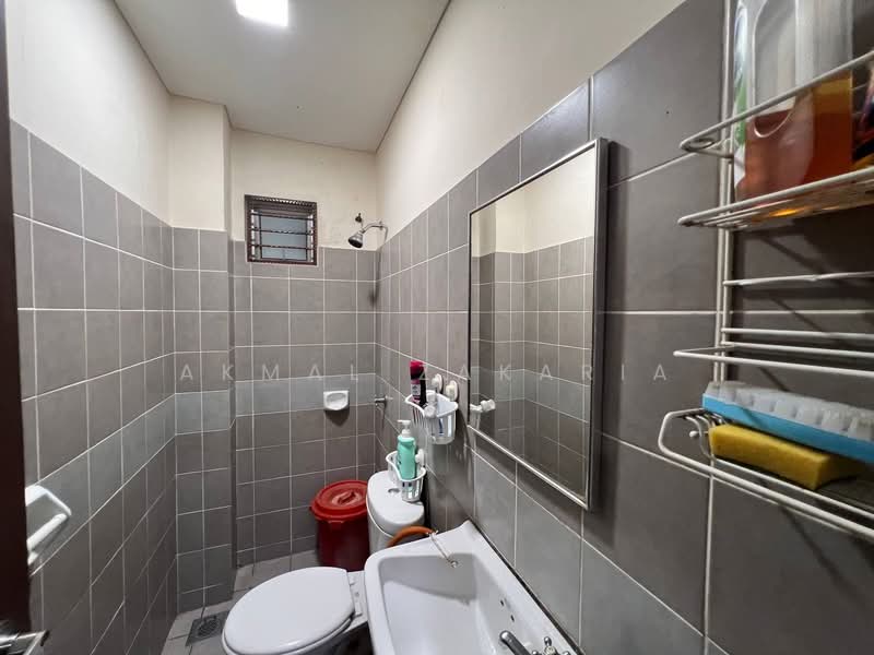 Rumah Berkembar untuk Dijual di Bangi (Selangor) - Akmal Zakaria - PropertyGuru.com.my