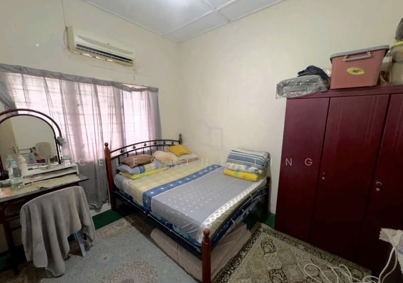 Rumah Teres 1-Tingkat untuk Dijual di Taman Bukit Mutiara (Kajang) - Celestine Ting - Bedroom - PropertyGuru.com.my
