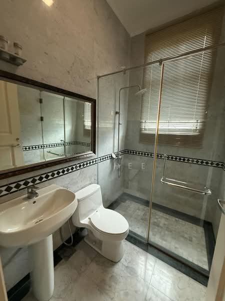 Bungalow House for Rent in Ukay Heights (Ampang) - J Chee - Bathroom - PropertyGuru.com.my