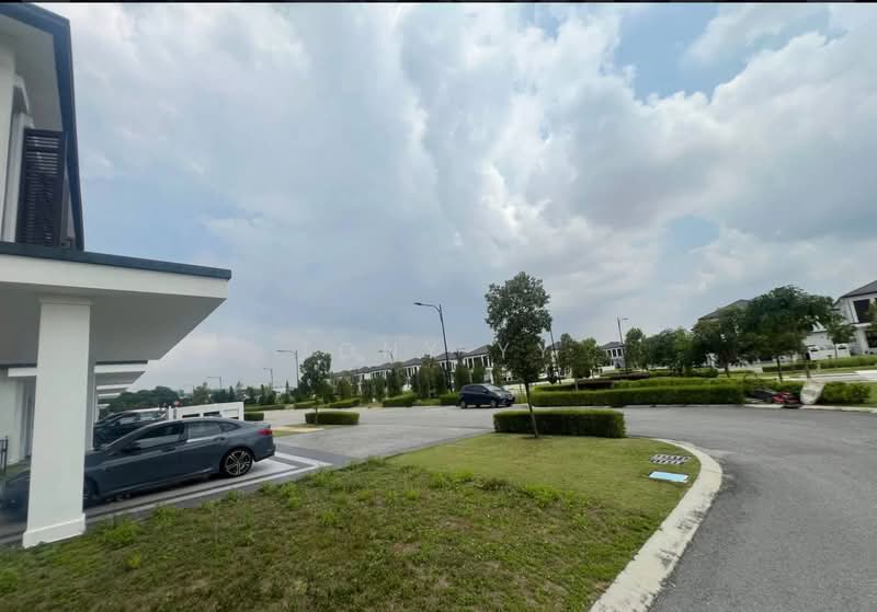 Semi-Detached House for Sale in Puncak Alam (Selangor) - Tony YY - Exterior - PropertyGuru.com.my