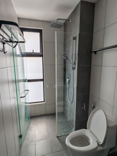 Kediaman Servis untuk Disewa di Ruby Seapark - Ong KK - Bathroom - PropertyGuru.com.my