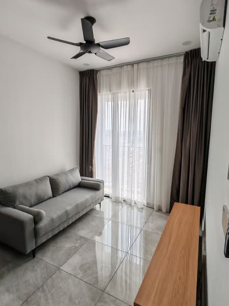 Kediaman Servis untuk Disewa di Ruby Seapark - Ong KK - Living Room - PropertyGuru.com.my