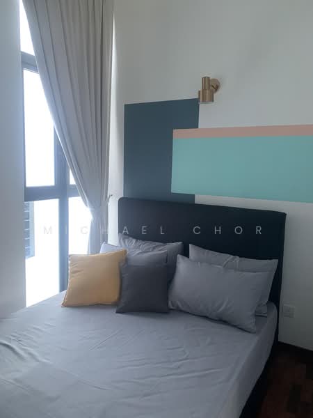 Kediaman Servis untuk Dijual di PJ Midtown - Michael Chor - Bedroom - PropertyGuru.com.my