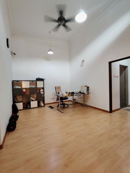 2-storey Terraced House for Sale in Klang (Selangor) - Shue Tan - Study - PropertyGuru.com.my