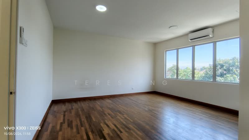 3-storey Terraced House for Rent in Puchong (Selangor) - Teresa Ng - 2nd Floor Bedroom - PropertyGuru.com.my
