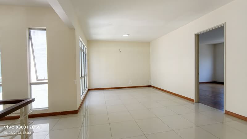 3-storey Terraced House for Rent in Puchong (Selangor) - Teresa Ng - 2nd Floor Family Hall - PropertyGuru.com.my