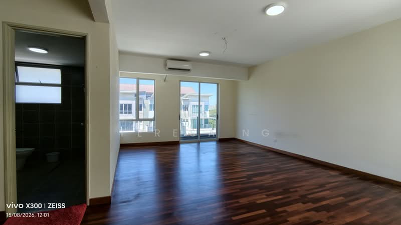 3-storey Terraced House for Rent in Puchong (Selangor) - Teresa Ng - 2nd Floor Bedroom - PropertyGuru.com.my