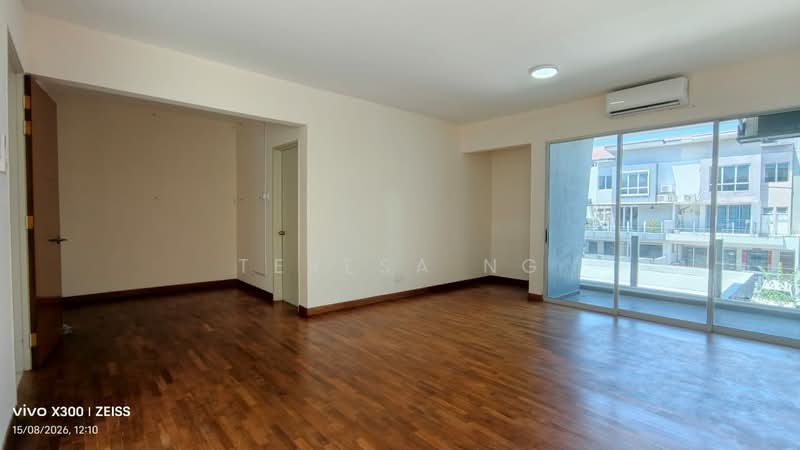 3-storey Terraced House for Rent in Puchong (Selangor) - Teresa Ng - 1st Floor Bedroom - PropertyGuru.com.my