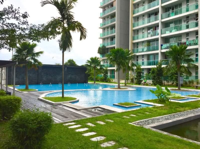 Kondominium untuk Dijual di USJ One Avenue Condo - Sabrina Chong - Pool - PropertyGuru.com.my