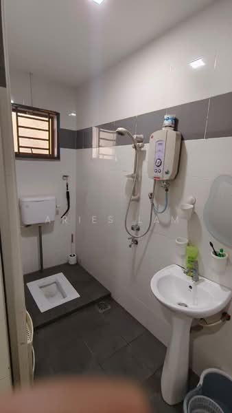 Rumah Teres 2-Tingkat untuk Dijual di Permas Jaya (Johor Bahru) - Aries Lam - PropertyGuru.com.my